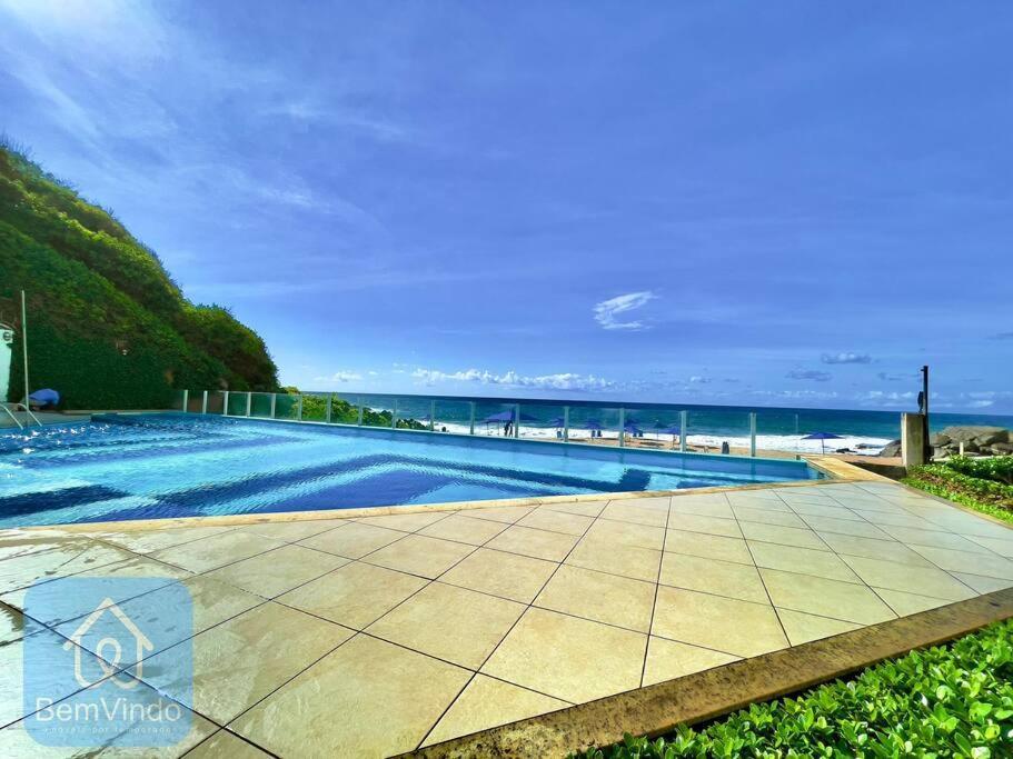 Apartamento Completo Com Vista Mar E Pe Na Areia Salvador Luaran gambar